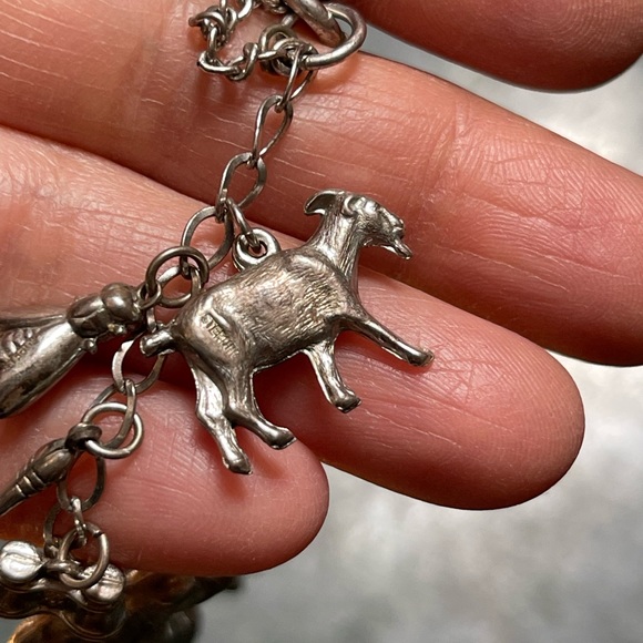 Vintage STERLING Silver CHARM BRACELET w/ 22 Charms - Picture 6 of 6